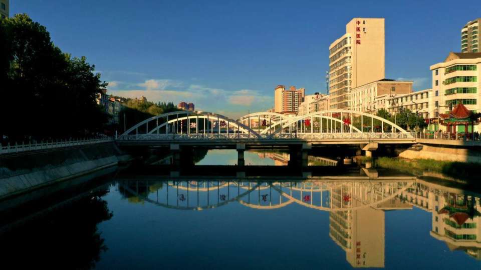 洛南实施五大行动推动宜居城市建设