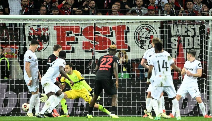 法比安斯基比赛一直非常激烈勒沃库森配得上这场胜利