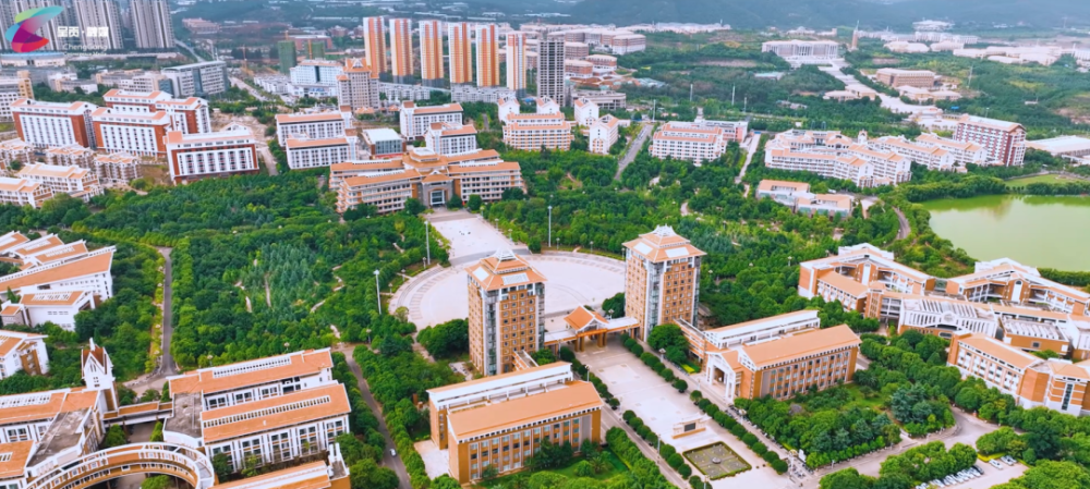 来呈贡上大学 主播带你逛高校|云南民族大学:够民族,够特色!_腾讯新闻