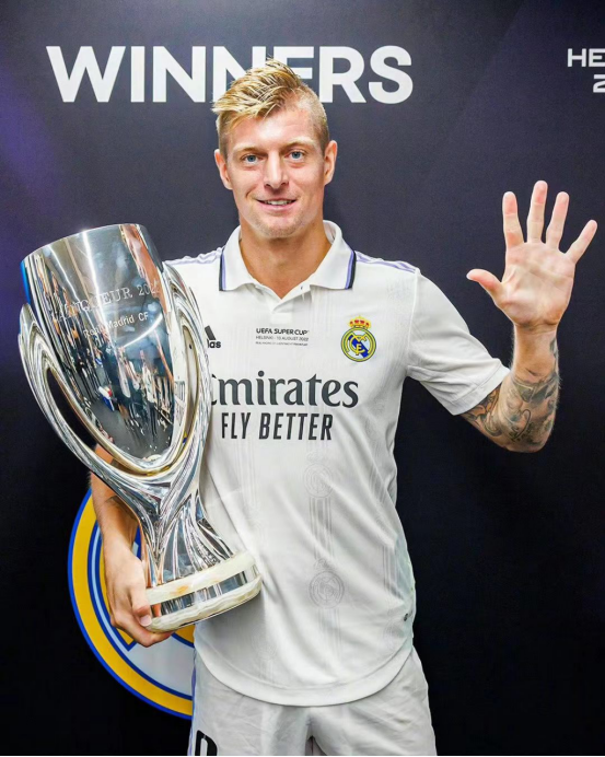 盛夏的忧伤:克罗斯自宣欧洲杯后退役