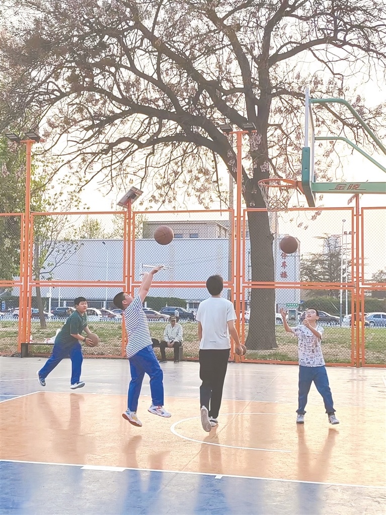 李岩 摄保定市文体新城西湖体育广场项目效果图.