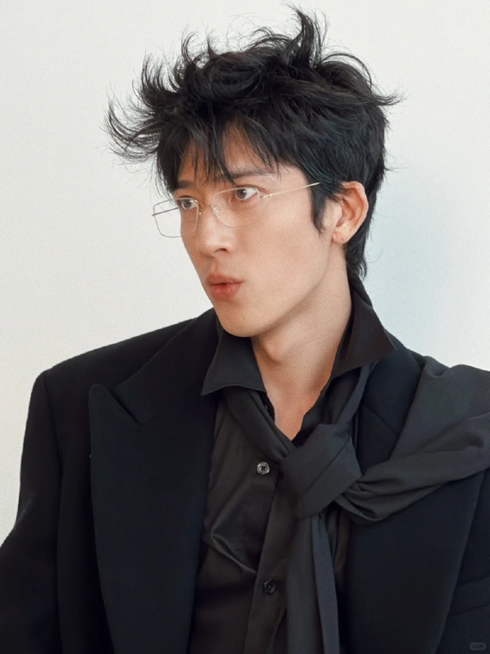 井柏然的"杀猪盘"穿搭也太有心机了,男女都可以借鉴