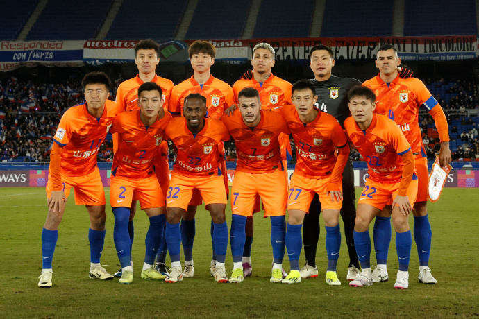 山东泰山0-1横滨水手,遭横滨4杀无缘亚冠4强,媒体