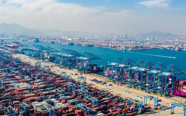 山东港口青岛港自动化码头2个新建泊位正式对外启用