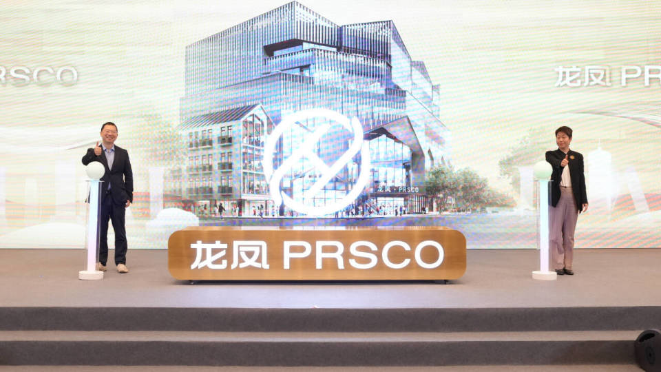 聚合国际首店与本土新锐淮海路商圈以“首发经济”构筑潮流时尚高地_腾讯新闻