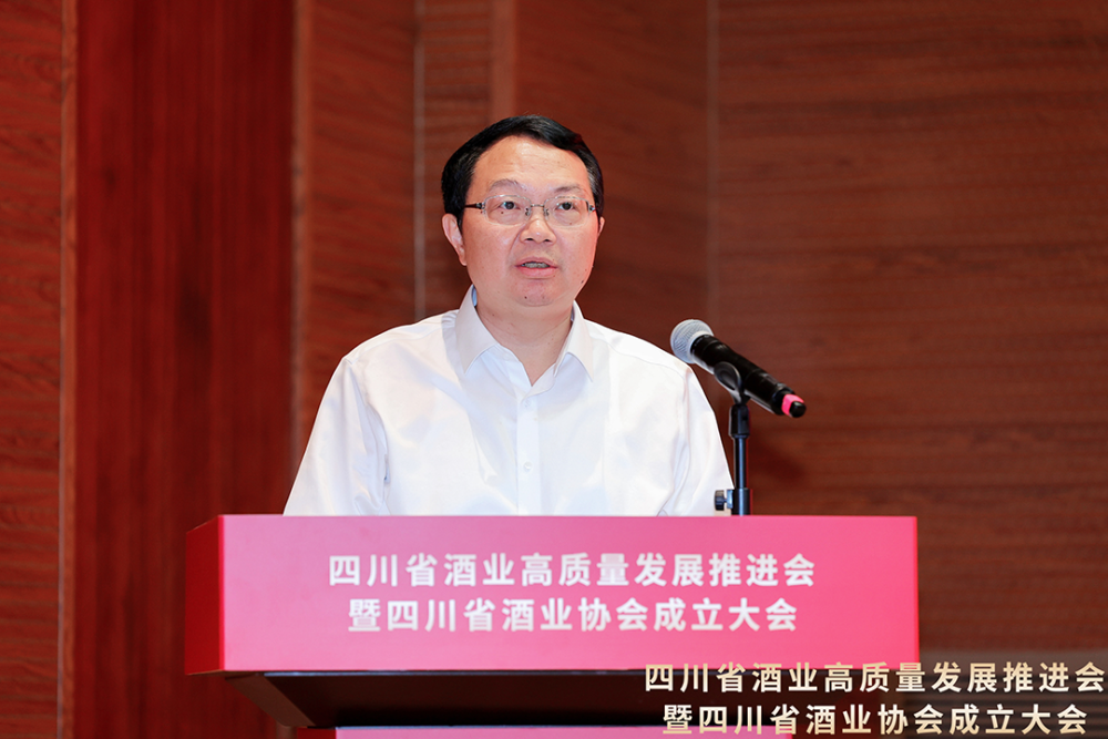 "对川酒乃至中国酒业而言,这都将是载入史册的一天"