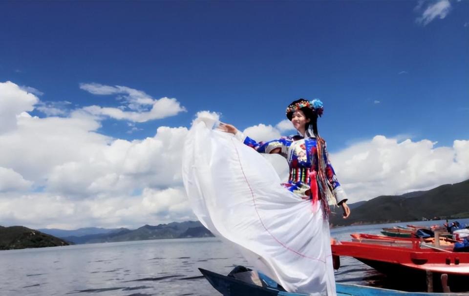 真正的"女儿国"——云南摩梭族:男不娶女不嫁,相互喜欢就走婚