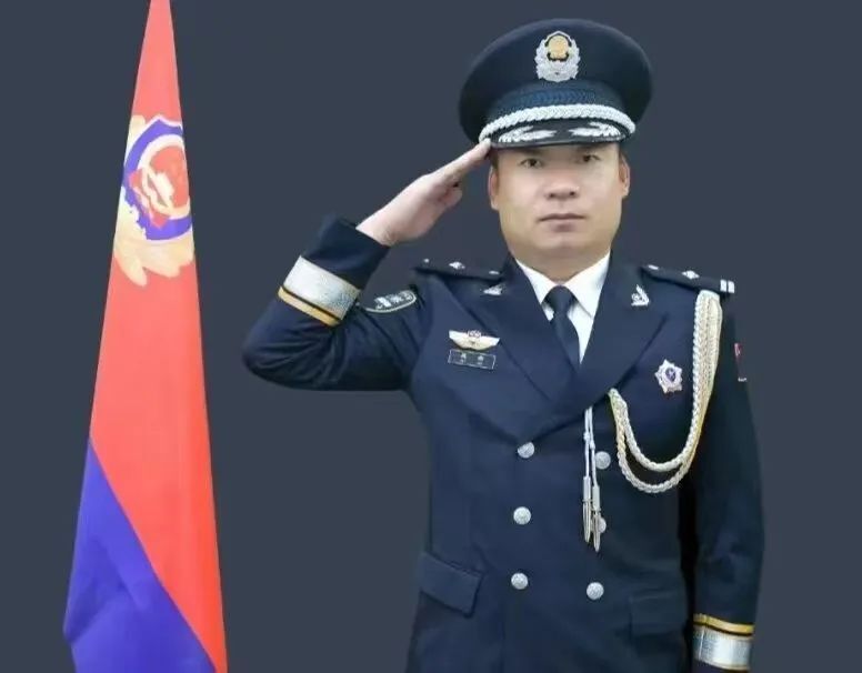 崔浩,王艳玲入选2024年3月"哈密好人"榜_腾讯新闻