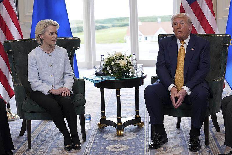 美国的7500怎么表示早安!世界丨美国与欧盟达成15%税率关税协议；全球首个！这一岛国计划全体移民_https://www.jmylbn.com_新闻资讯_第1张