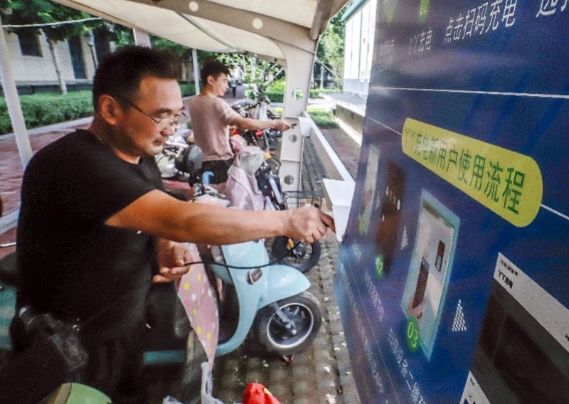 电动自行车以换代充靠谱吗?哈啰雅迪在布局,滴滴青桔已退出
