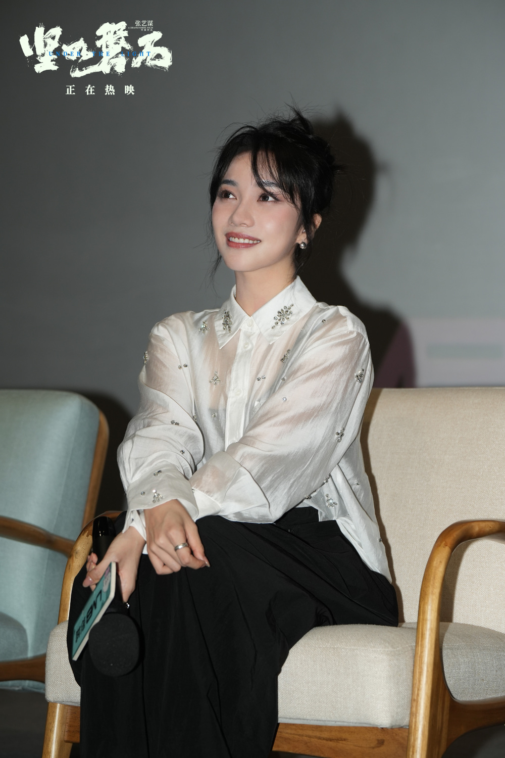 直言自己是半个重庆人,因工作原因没能来到重庆的李乃文老师特意包下