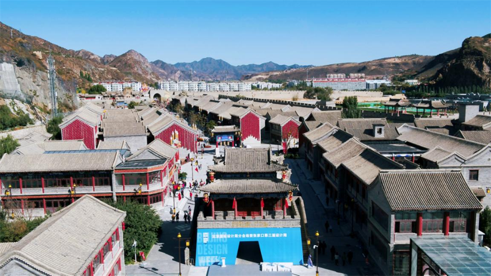 登"门"问"道"览"大好河山"——走进张家口大境门景区