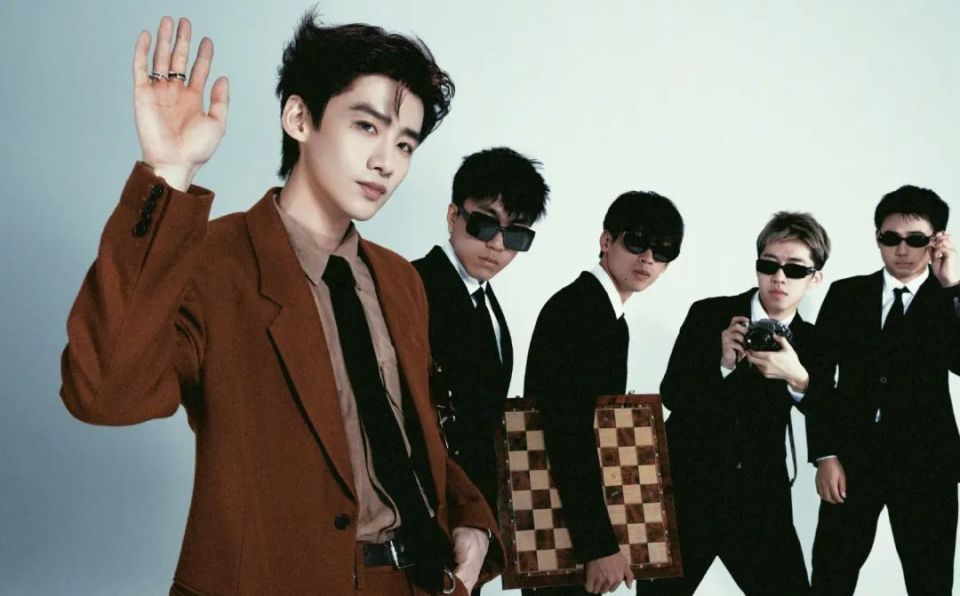 白敬亭,翻车了._腾讯新闻