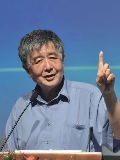 85后院士再出发江明院士倡导推出讲科学科学家故事的旦苑晨钟公众号