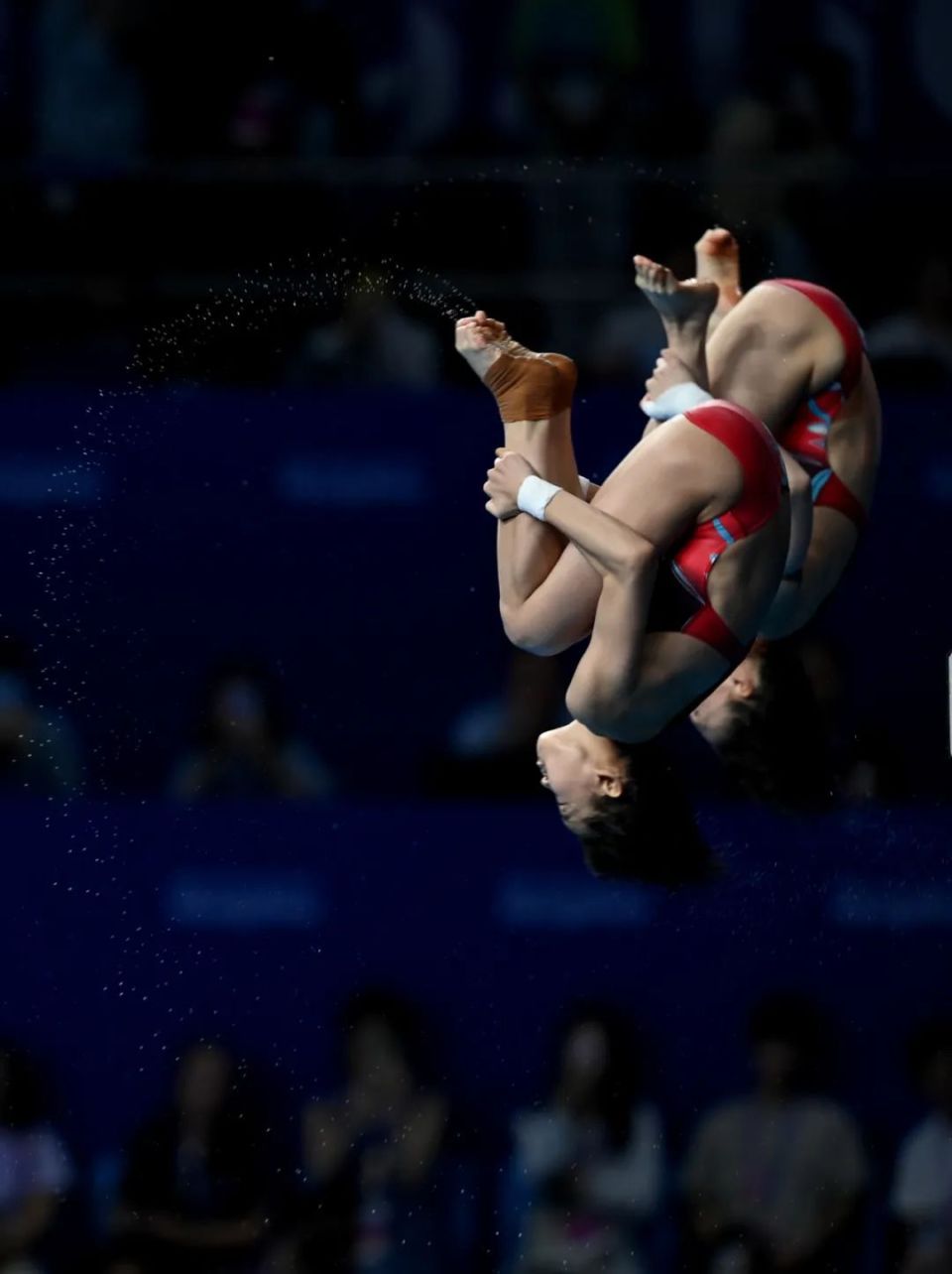 记者:齐波 田福良 鲍蔓华 杜晓航 张佳琪编辑:黄喆审核:周佳佳