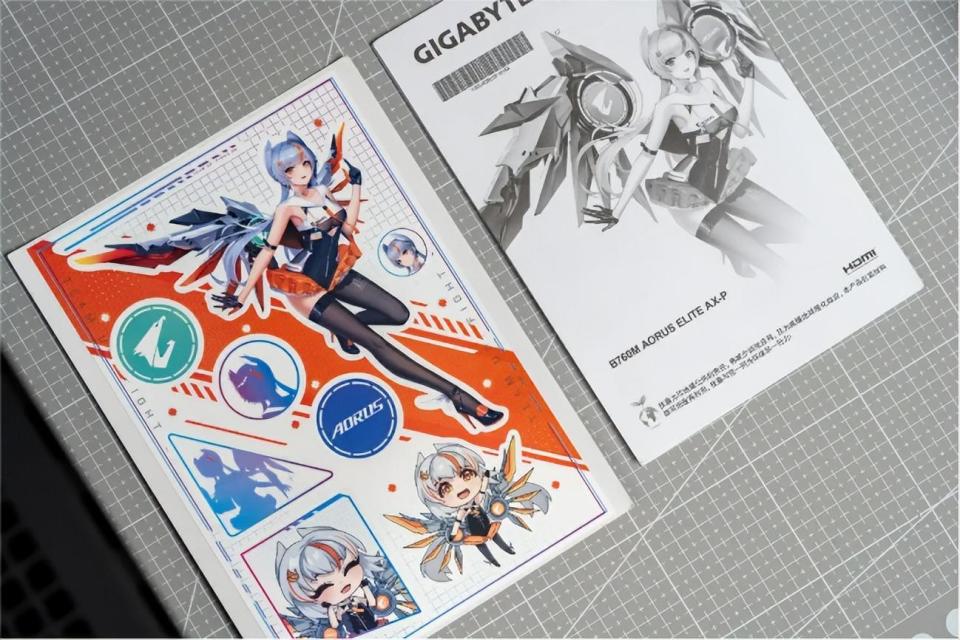 很多零部件的细节也做了二次元形象的提升,算是一次从里到外的强化