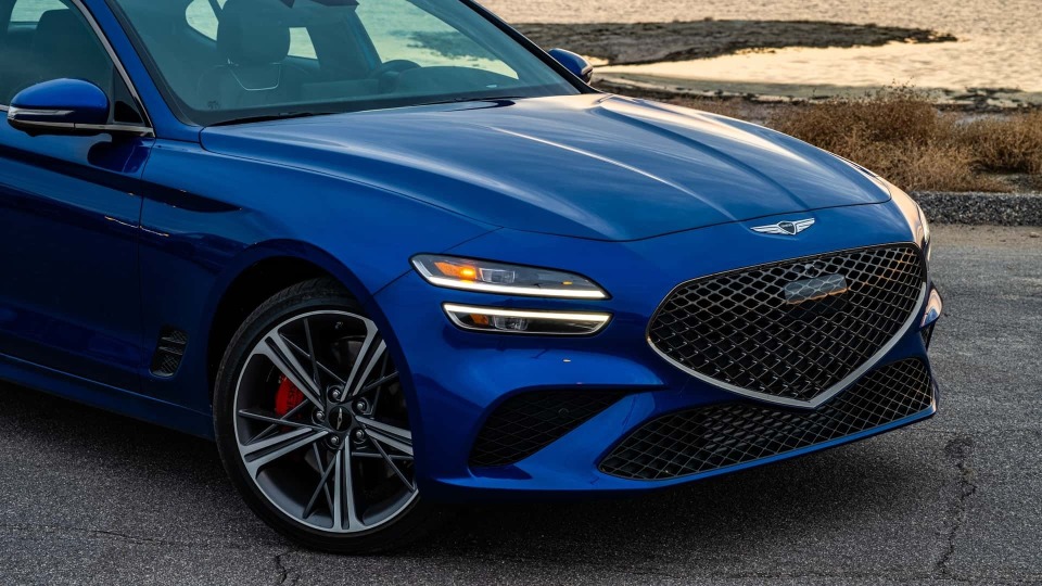 最大功率300马力,捷尼赛思g70 2.5t版实车图发布_腾讯