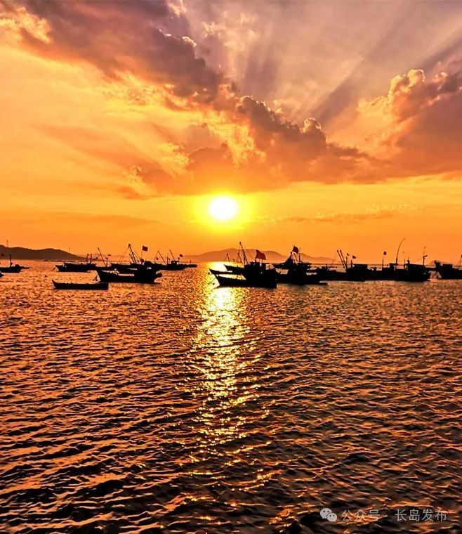 日升日落渔光曲,潮涨潮汐向阳生