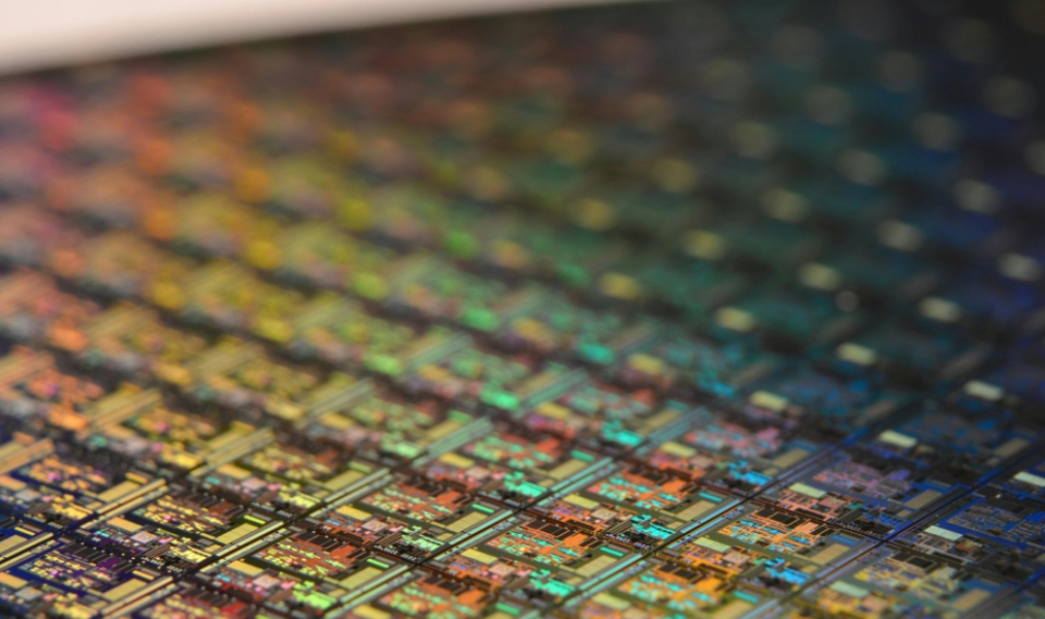 超纯硅有望引发量子计算革命