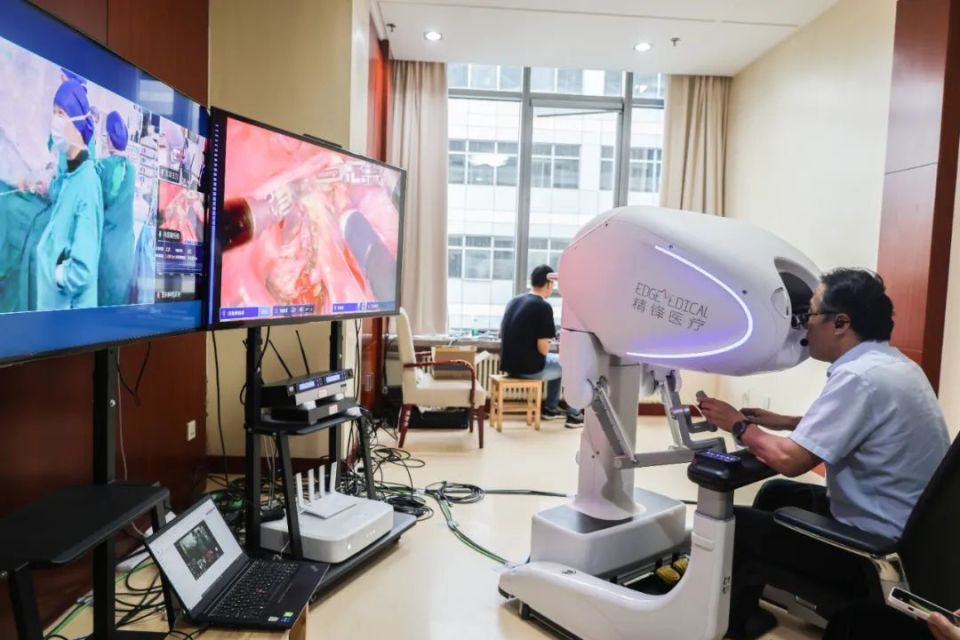 妇产科器械有哪些全球首台，妇科远程手术直播来了_https://www.jmylbn.com_新闻资讯_第2张