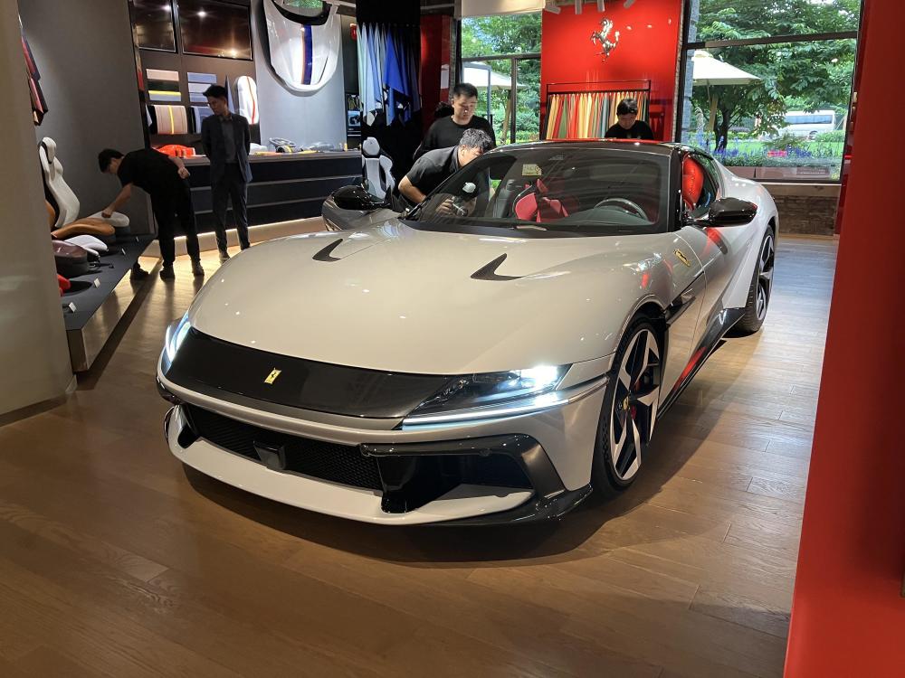 2025年下半年交付,法拉利12cilindri国内首发并上市598.8万元起