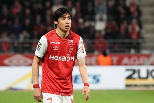 伊东纯也:球队没能打进欧战区很遗憾,接下来我想先休息