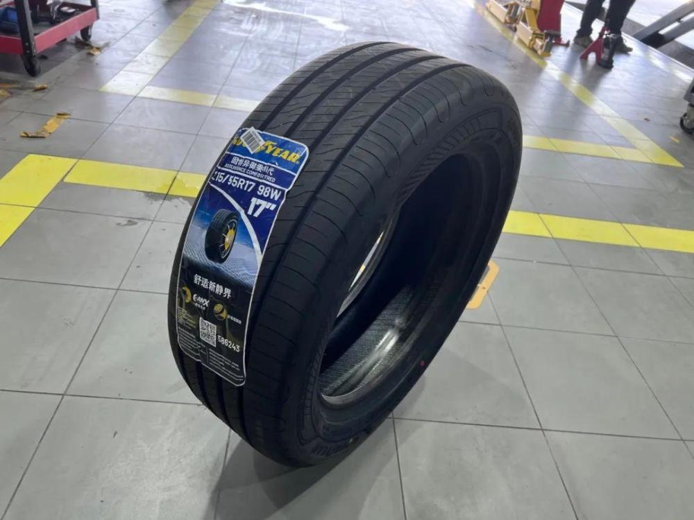 固特异御乘iii代实测舒适静谧是dna雨天表现有惊喜