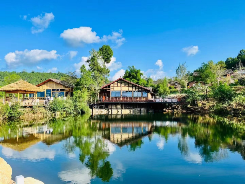 巴中平昌县:"文旅融合"点燃乡村振兴新引擎_腾讯新闻