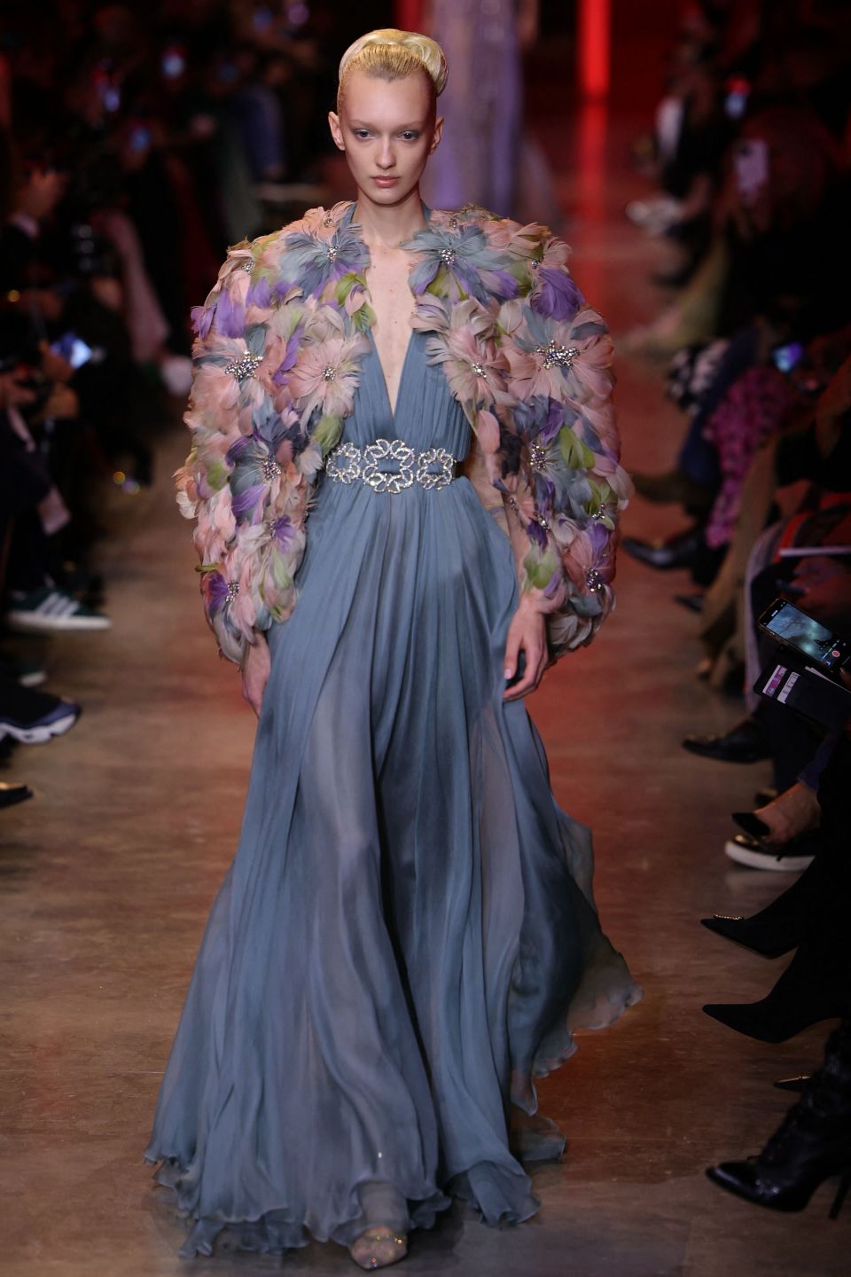 巴黎高级定制周——elie saab品牌时装秀(2)_腾讯新闻