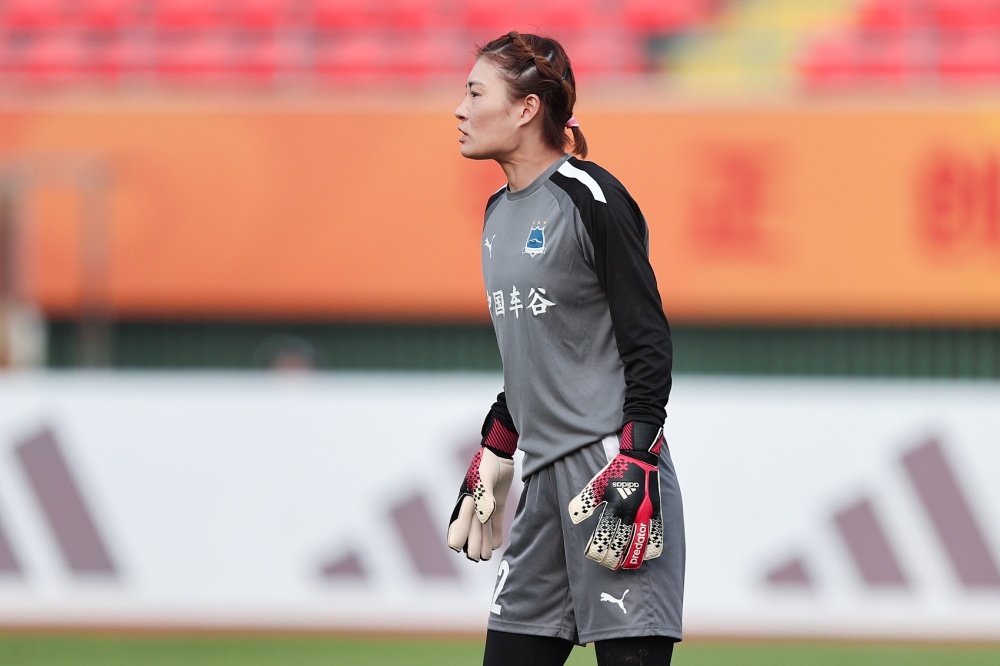 官方33岁前女足国门王飞宣布退役曾效力拜仁里昂