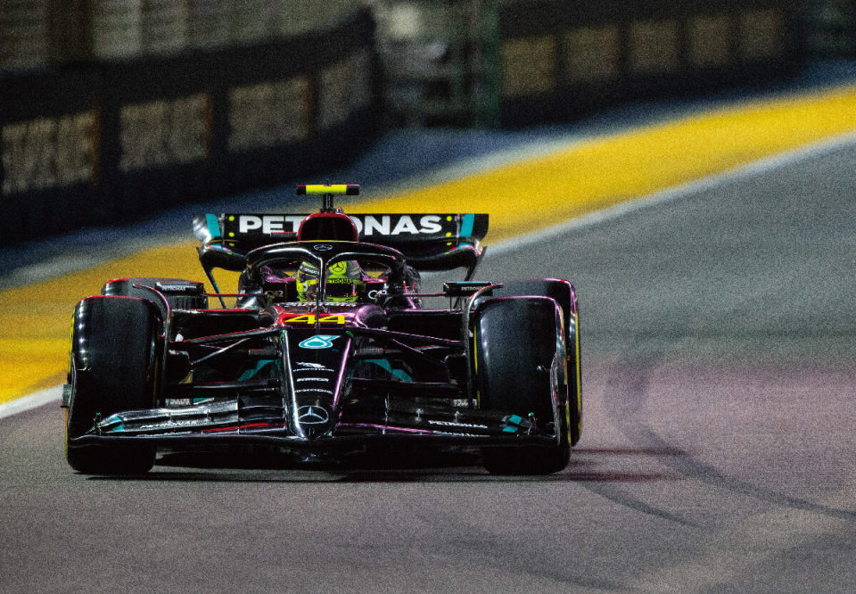 f1:汉密尔顿8冠凉了!前ceo看衰梅奔,无法与红牛竞争