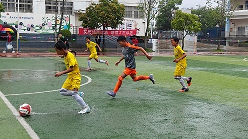 第二届“东正电业杯”小学生足球比赛落幕
