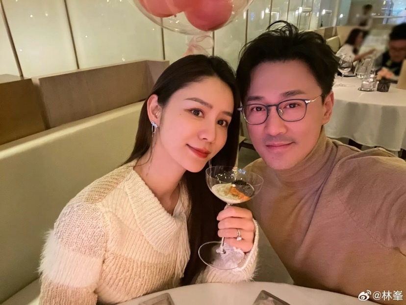 张馨月晒一家三口出游照想和老公林峯二人世界却又舍不得女儿