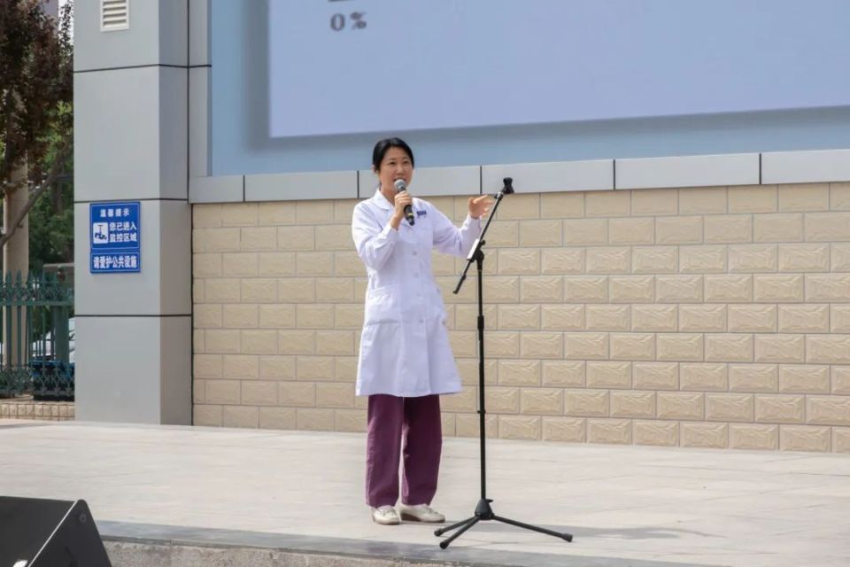 "奶豆添营养,少油更健康"——东直门医院全民营养周