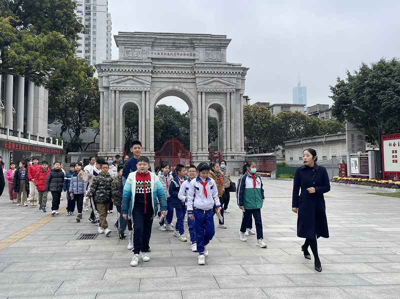 龙岗路小学,华景小学,沙河小学,先烈东小学,华南农业大学附属