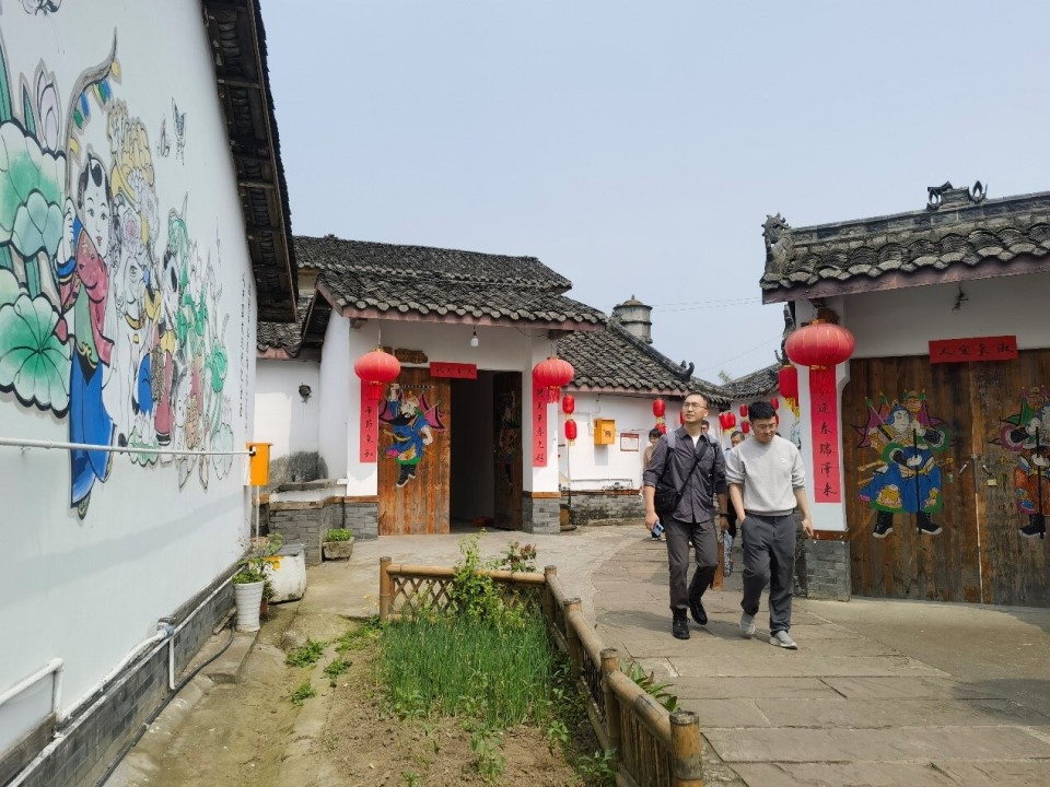 卢兰摄据徐晓燕介绍,2022年,绵竹年画村接待游客118万余人次,实现旅游