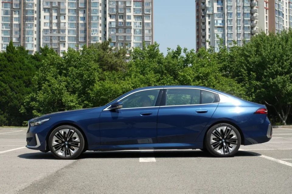 一公里不到3毛,这合资c级车设计引争议,但绝对是好车!