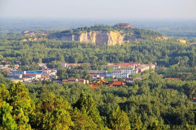 而周口,濮阳,漯河,开封,那就真是一平到底了.