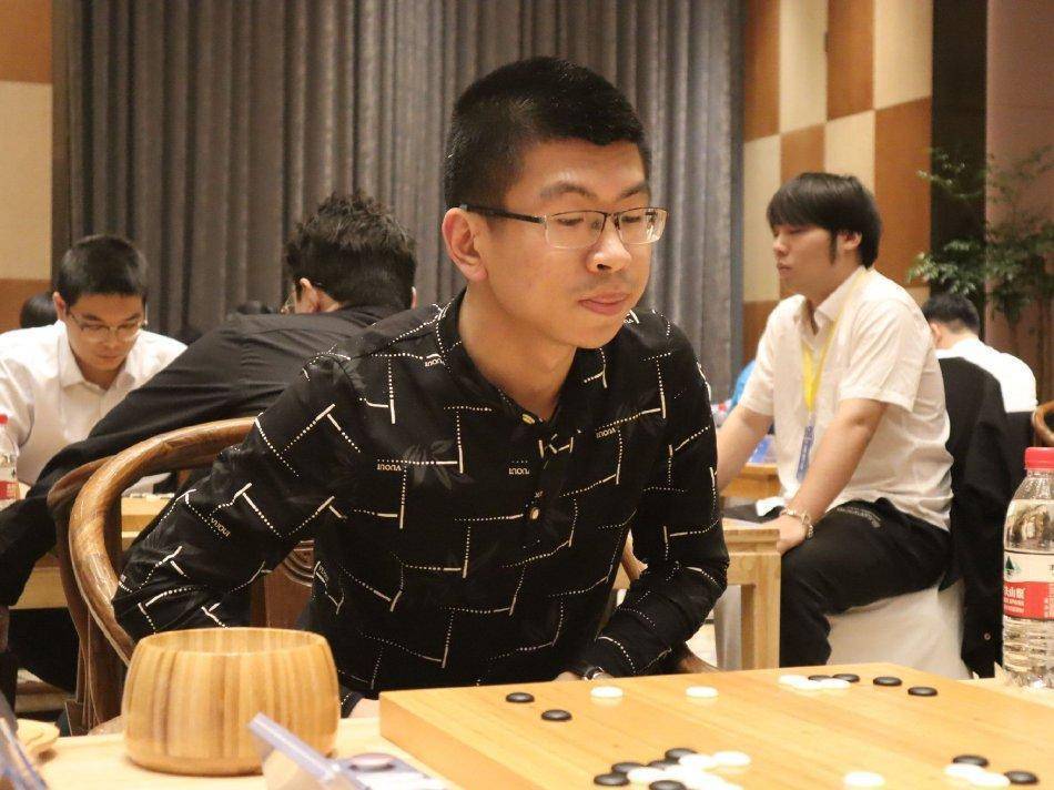 占得先机后,鲁军继续高奏凯歌.