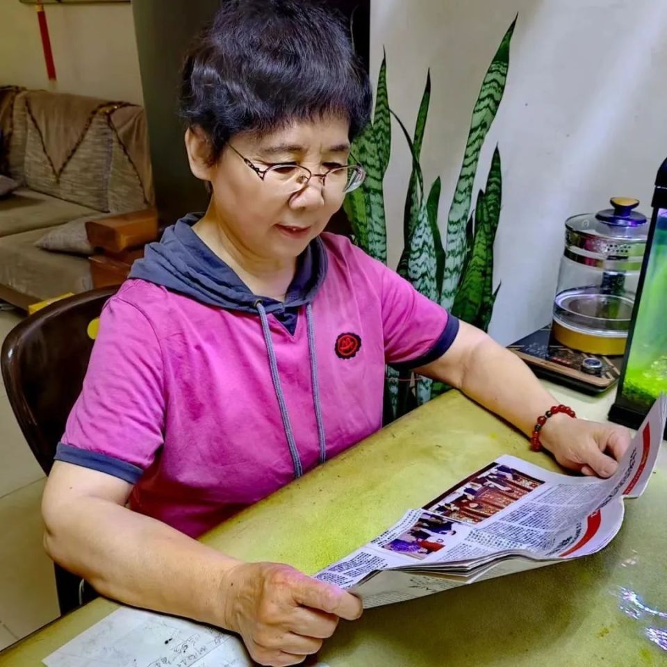 书香石景山居民阅读党报渐成风尚