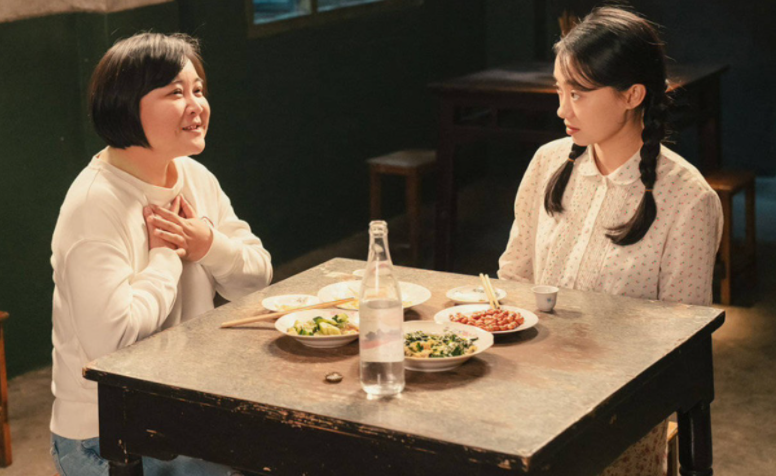 贾玲,张小斐:找对"闺蜜",人生会一直往上走!