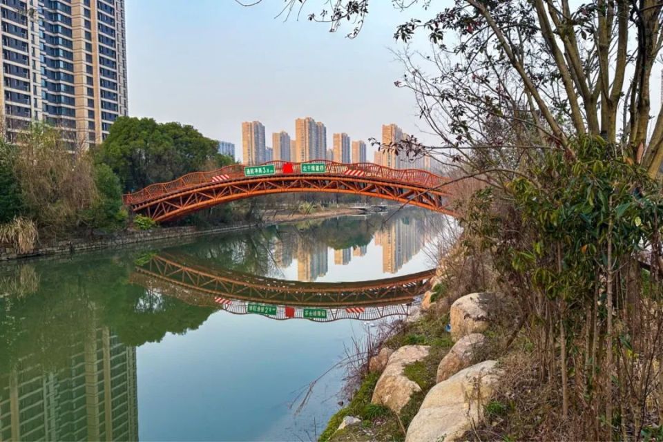 无意间路过萧山北塘河,岸边风光隽秀,完全能和京杭大运河相媲美_腾讯