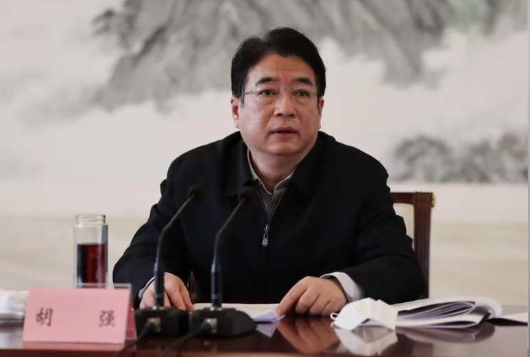 曾陷“周公子”炫富风波，他被开除党籍！_腾讯新闻