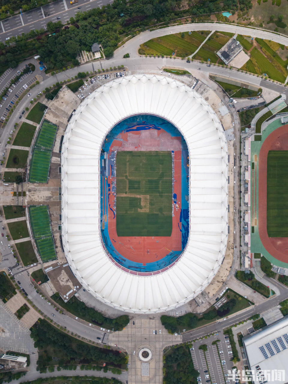 从"0"到"9",小伙航拍发现青岛建筑之美