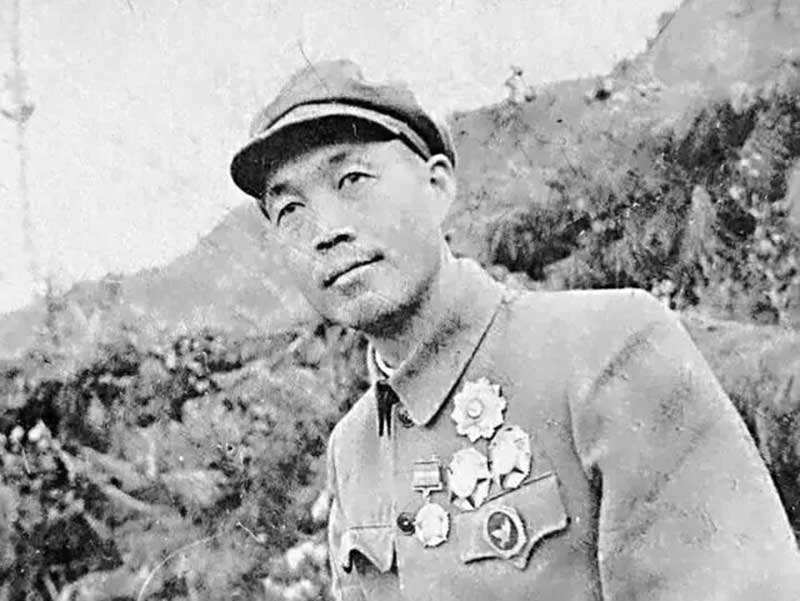 张蕴钰将军是谁?志愿军第十五军参谋长,上甘岭战役中的"孔明先生"(下)