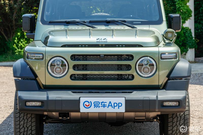 北京汽车制造厂全新品牌旗下首款车型——212