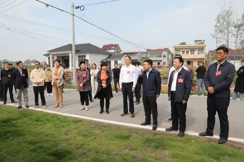 率队,副主任汪宜武,陈昌生,陈元中,郑晓艳,秘书长沈永平及部分省,市