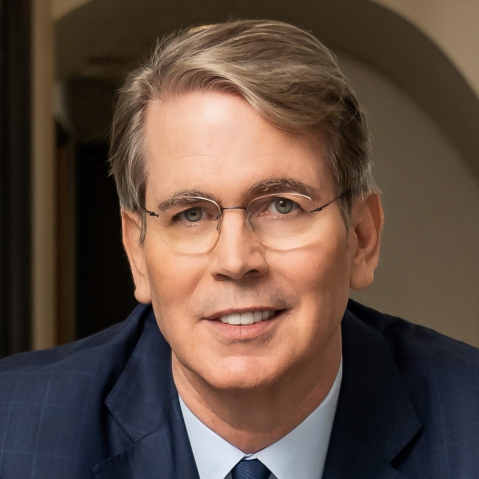 特朗普挑选的美国新财长：亿万富豪、师从索罗斯、英王后座上宾-腾讯新闻