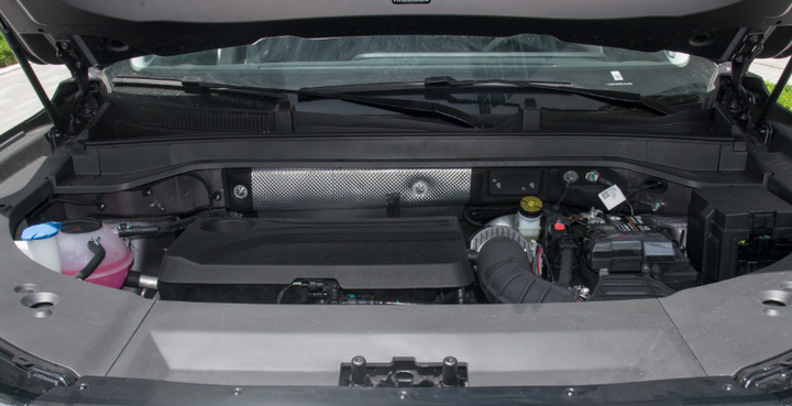 奇瑞再推旗舰suv,标配2.0t发动机,瑞虎9重磅来袭_腾讯新闻