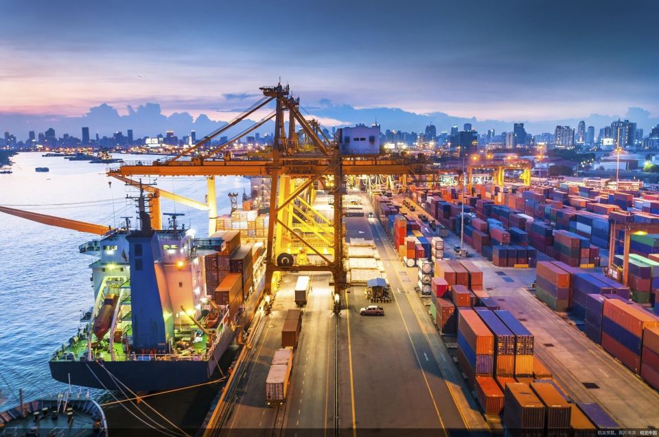 全球贸易"金丝雀"韩国出口回暖